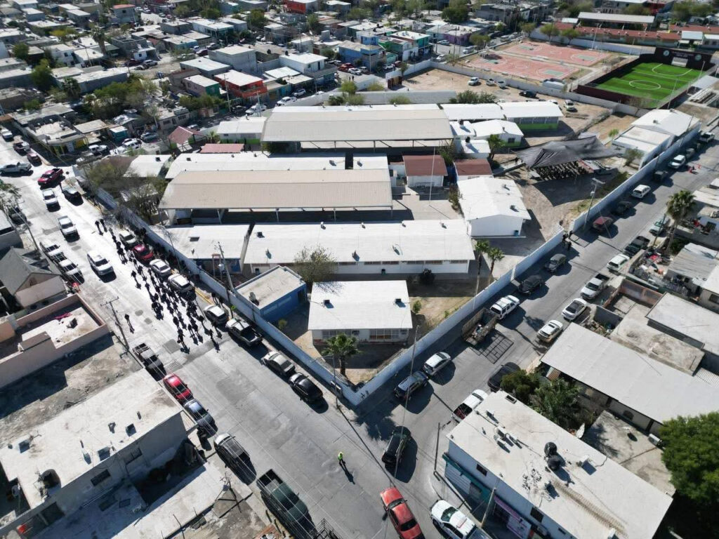 Gobierno de Nuevo Laredo fortalece la infraestructura educativa en la colonia Nueva Era