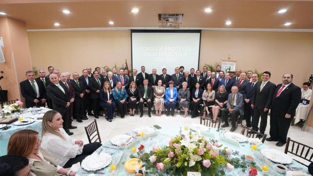 Alcaldesa Carmen Lilia Canturosas refrenda compromiso con fuerzas vivas para impulsar el desarrollo estratégico de Nuevo Laredo