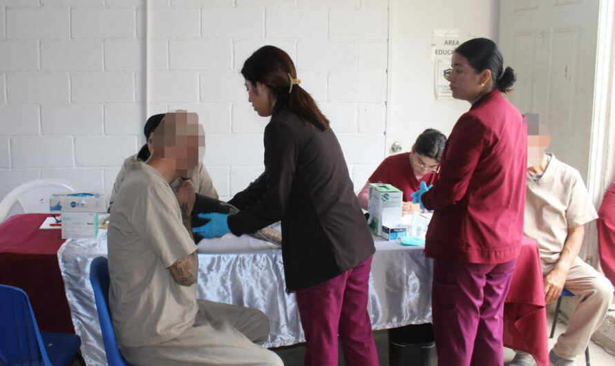 Nuevo Laredo fortalece atención médica en el CERESO con campaña de salud visual y geriátrica Nuevo Laredo fortalece atención médica en el CERESO con campaña de salud visual y geriátrica