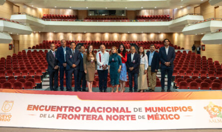 Nuevo Laredo proyecta liderazgo nacional desde la frontera norte; alcaldes respaldan a Carmen Lilia Canturosas como coordinadora nacional