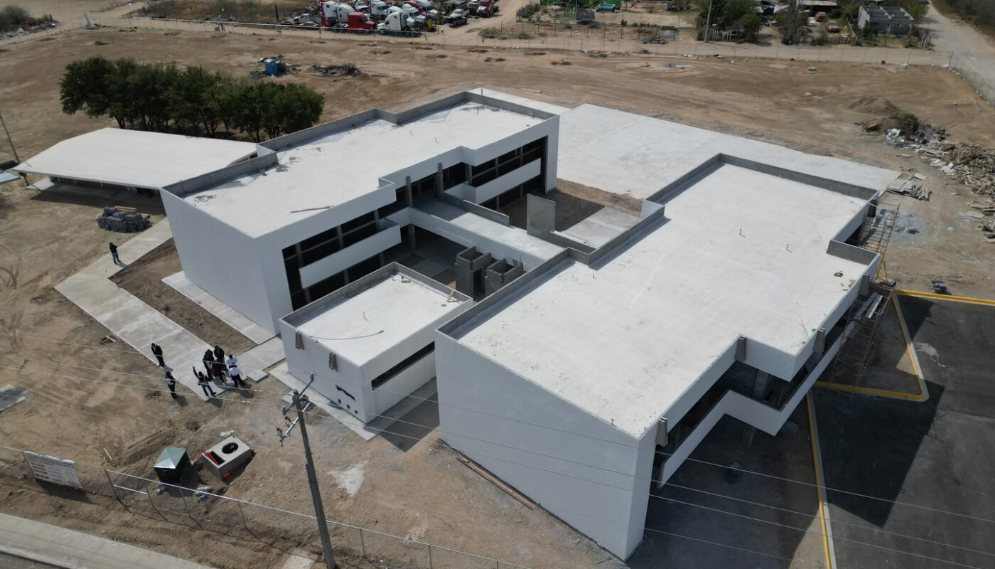 Supervisa alcaldesa Carmen Lilia Canturosas construcción de nueva escuela en El Progreso; refrenda compromiso con la educación