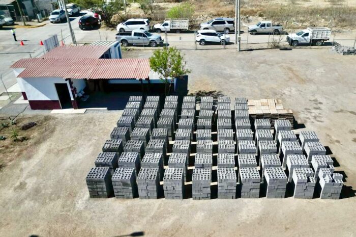 Inaugura Carmen Lilia Canturosas bloquera comunitaria que producirá 150 mil piezas al año para construir casas dignas