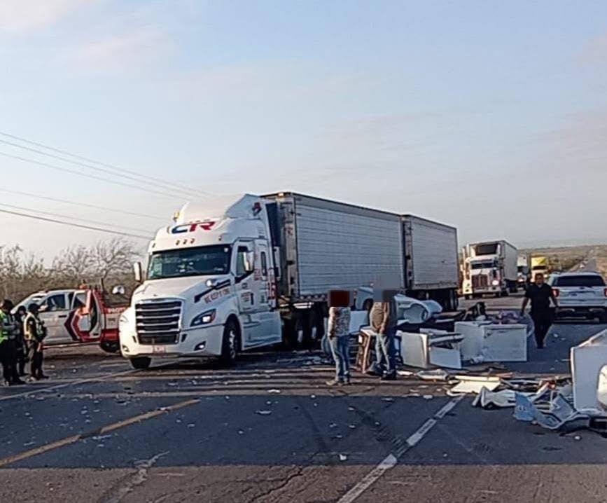 Choque en la Victoria–Matamoros deja siete lesionados en Jiménez Choque en la Victoria–Matamoros deja siete lesionados en Jiménez