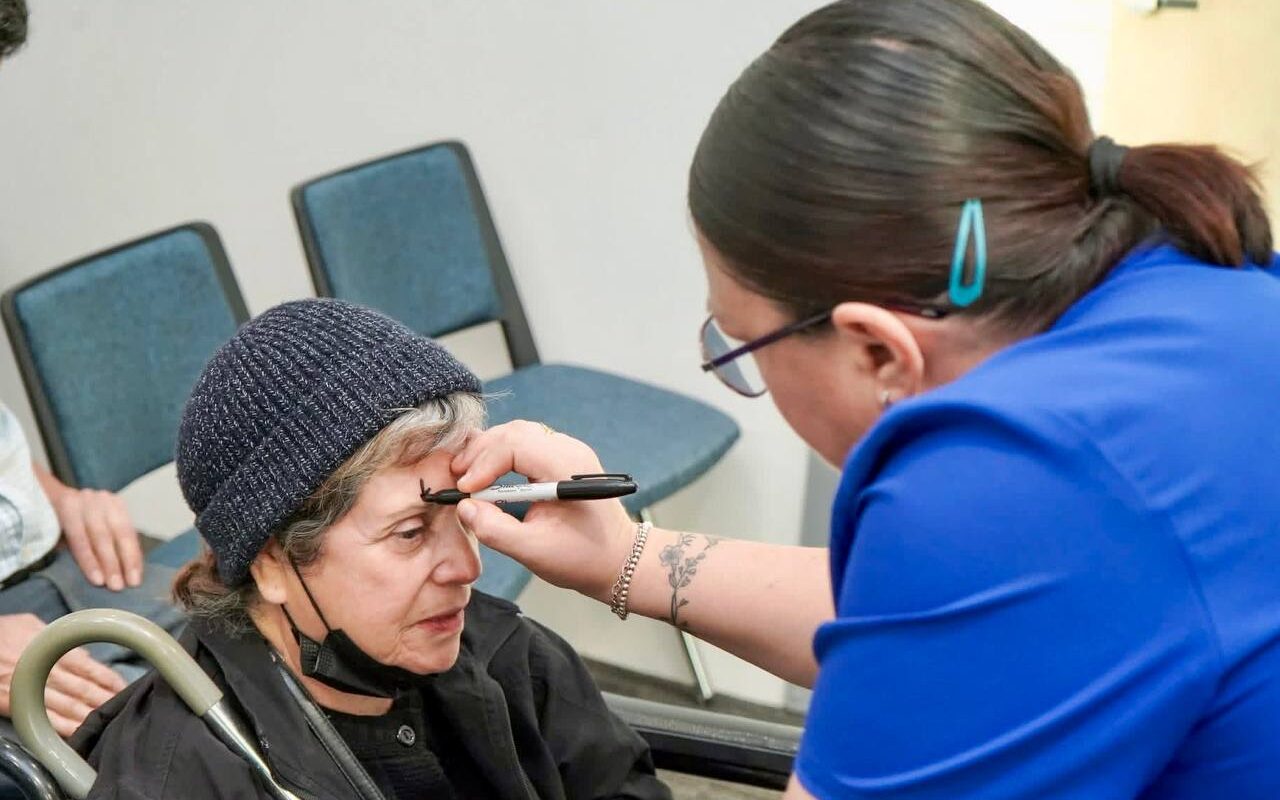 DIF Nuevo Laredo realiza con éxito la octava campaña de cirugías de cataratas