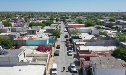 Mejora Gobierno Municipal vialidad al poniente y centro de Nuevo Laredo con obras de repavimentación