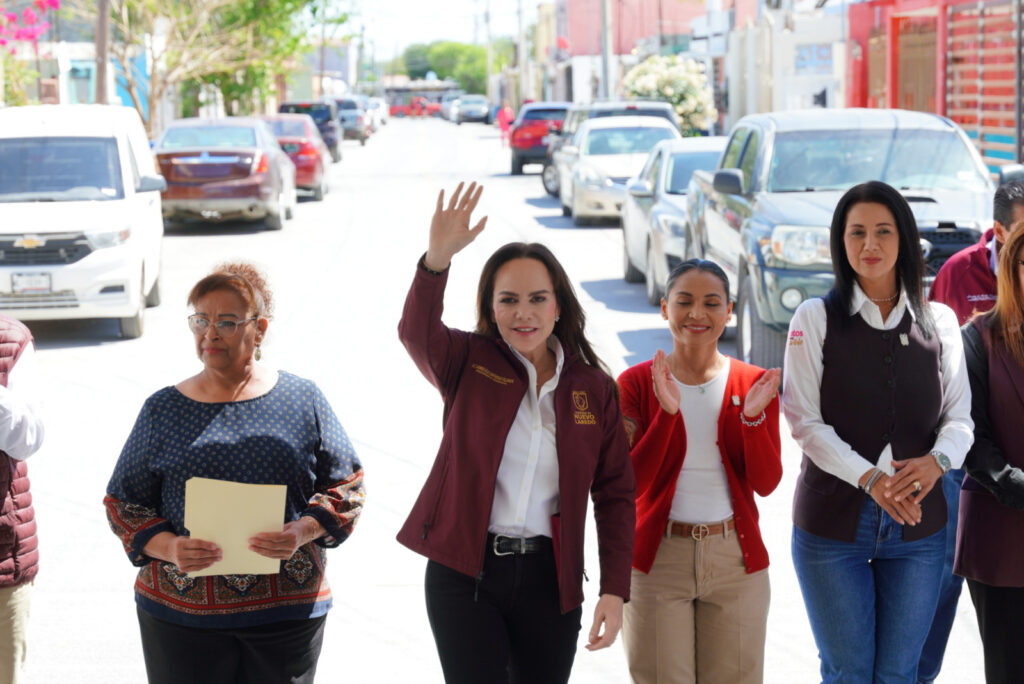 Mejora Gobierno Municipal vialidad al poniente y centro de Nuevo Laredo con obras de repavimentación