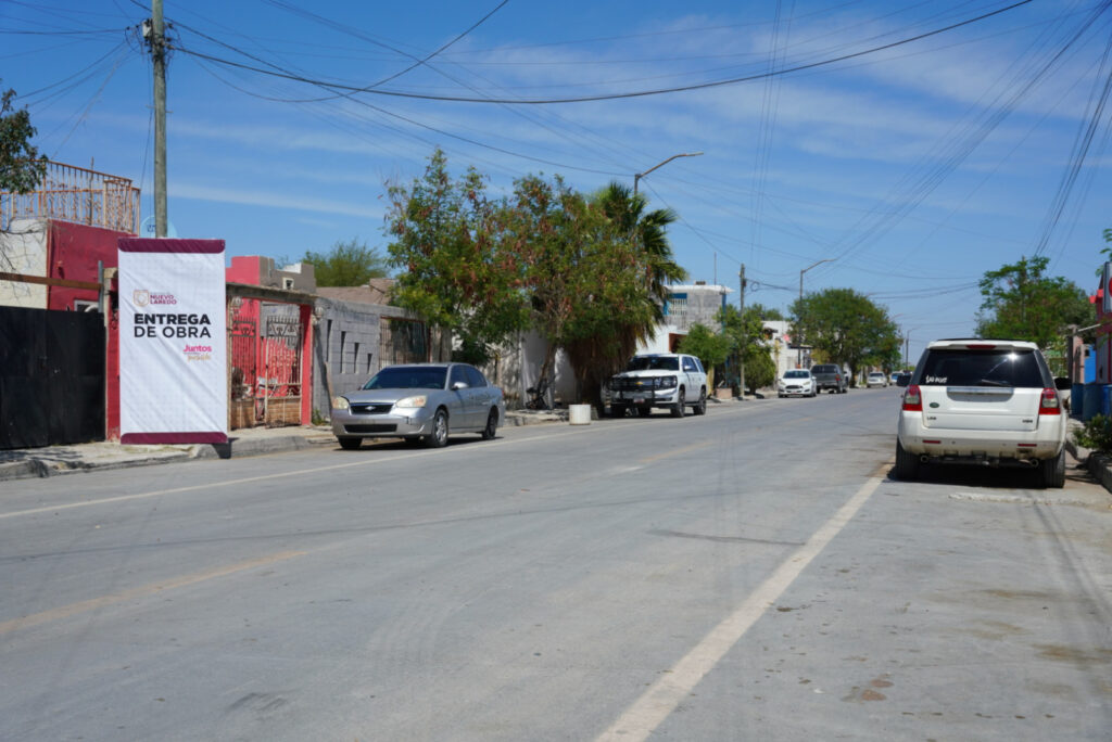 Avanza transformación urbana al poniente de Nuevo Laredo; entrega alcaldesa Carmen Lilia Canturosas obras de repavimentación