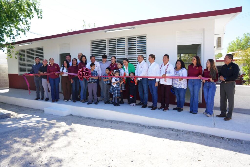 Alcaldesa Carmen Lilia Canturosas transforma primaria al poniente de Nuevo Laredo con construcción de nuevas aulas