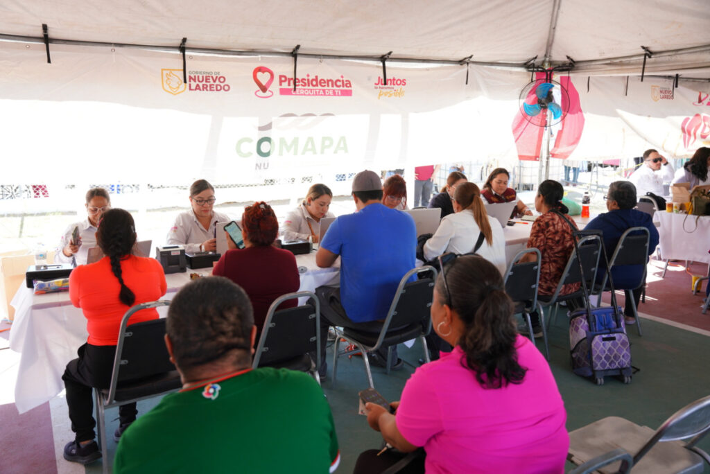 Gobierno de Nuevo Laredo lleva atención directa a familias de Nueva Era con “Presidencia Cerquita de Ti” Carmen Lilia Canturosas brinda atención directa a familias con