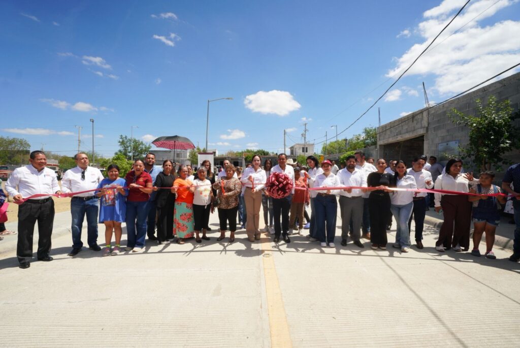 Gobierno Municipal transforma vialidades al poniente de Nuevo Laredo con obras del Ramo 33 Gobierno Municipal transforma vialidades al poniente de Nuevo Laredo con obras del Ramo 33