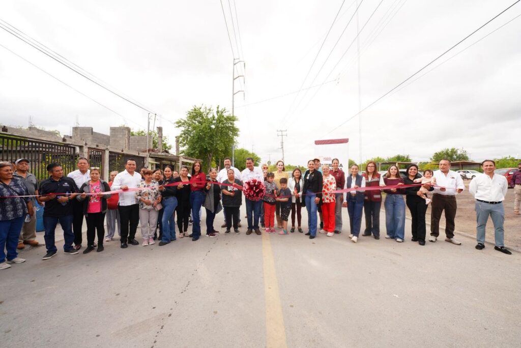 Gobierno de Nuevo Laredo consolida transformación urbana con pavimentación y drenaje sanitario en colonia Hipódromo Gobierno de Nuevo Laredo consolida transformación urbana con pavimentación y drenaje sanitario en colonia Hipódromo
