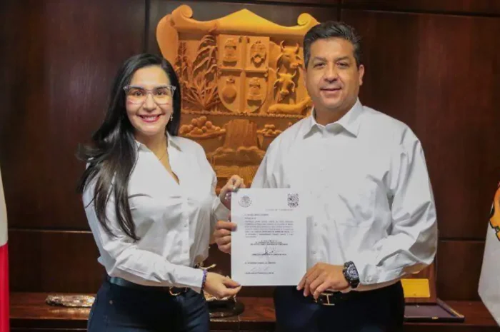 Fiscalía va por Yahleel Abdala por presunto desfalco de 985 millones