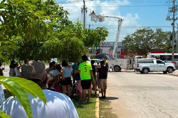 Apagón de más de 20 horas desata bloqueo en Altamira