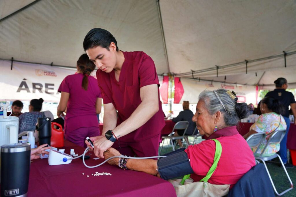 Gobierno de Nuevo Laredo acerca servicios y apoyos a familias con “Presidencia Cerquita de Ti”