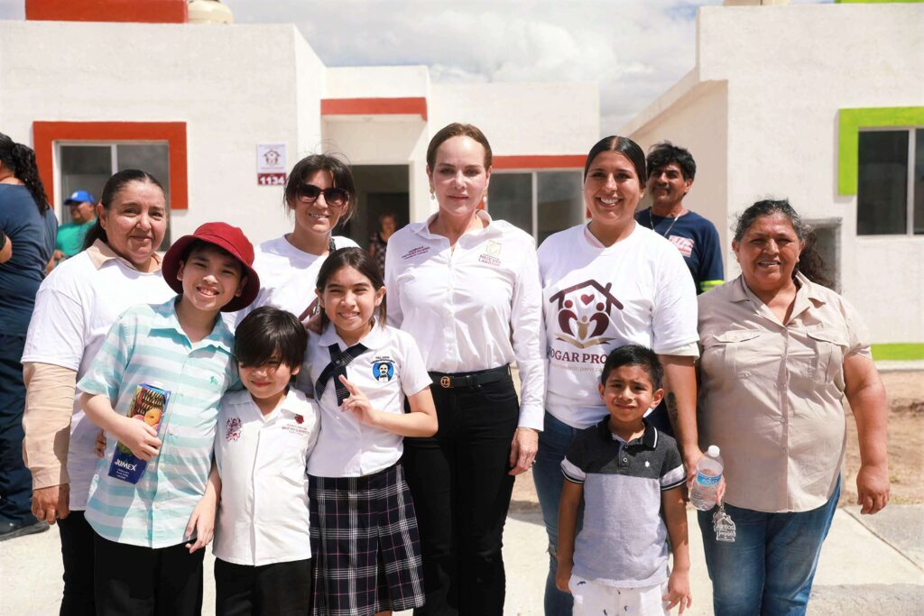 Carmen Lilia Canturosas hace de la vivienda propia una prioridad social