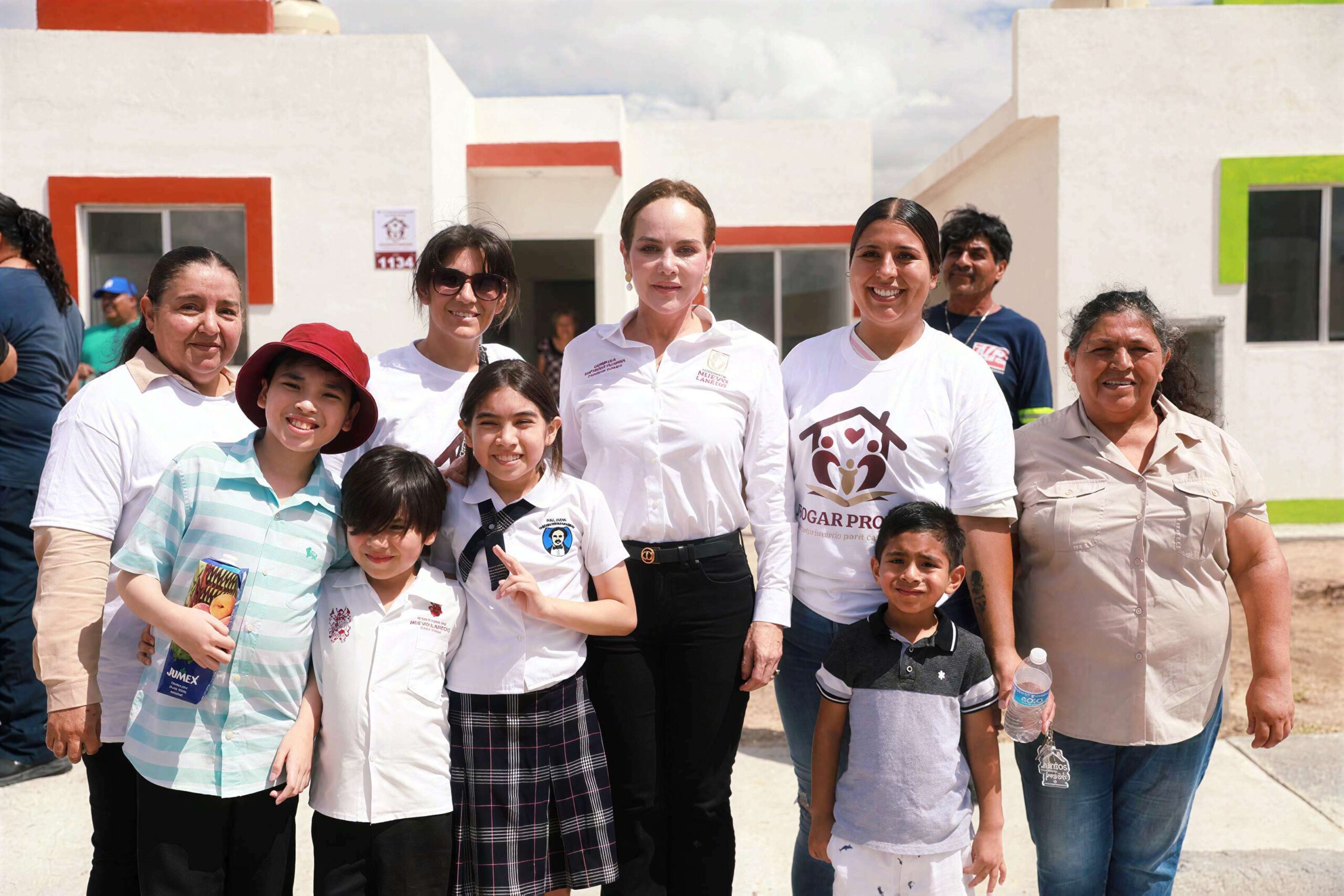 Carmen Lilia Canturosas hace de la vivienda propia una prioridad social